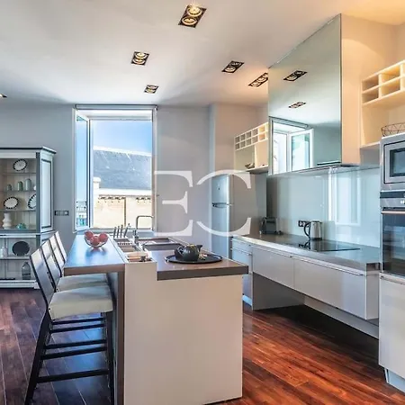 Easy Cles - Spacious And High Standing